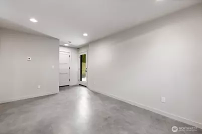 3454 33rd Avenue W, Seattle, WA 98199 - Photo 28