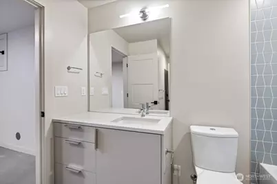 3454 33rd Avenue W, Seattle, WA 98199 - Photo 32