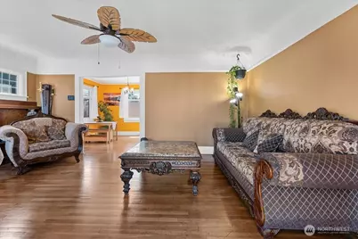 1432 S 56th Street, Tacoma, WA 98408 - Photo 2