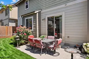 3527 NE 7th St, Renton, WA 98056 - Photo 8