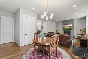 3527 NE 7th St, Renton, WA 98056 - Photo 16