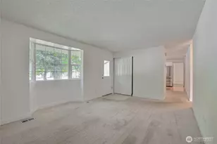 21815 6th Ave W, Bothell, WA 98021 - Photo 4