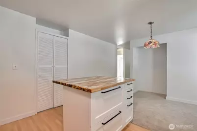 21815 6th Avenue W, Bothell, WA 98021 - Photo 8
