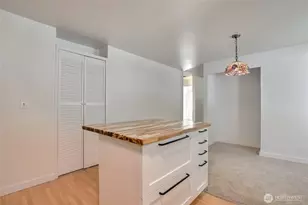 21815 6th Ave W, Bothell, WA 98021 - Photo 8