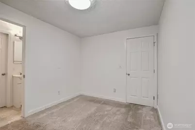 21815 6th Avenue W, Bothell, WA 98021 - Photo 12
