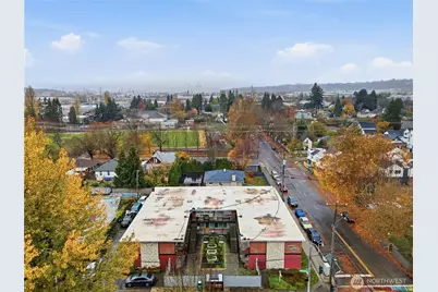 748 S Cloverdale Street #8, Seattle, WA 98108 - Photo 1