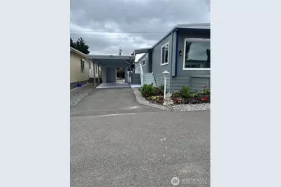 21429 44th Avenue W #24, Mountlake Terrace, WA 98043 - Photo 2