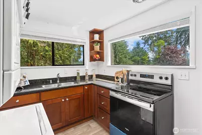 1509 NE 190th Street, Shoreline, WA 98155 - Photo 12