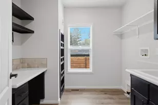 105 S 16th St, Elma, WA 98541 - Photo 14