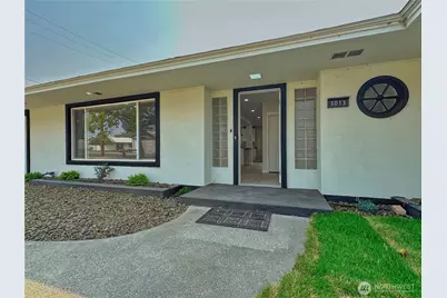 1013 River Drive, Coulee Dam, WA 99116 - Photo 2
