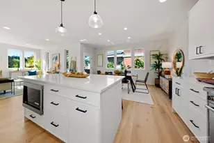 6026 41st Ave NE, Seattle, WA 98115 - Photo 16