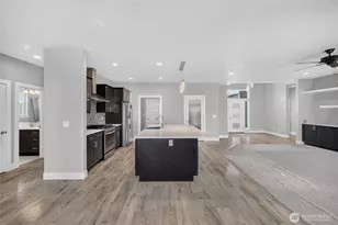 1320 W Pax Ct, Sunnyside, WA 98944 - Photo 8
