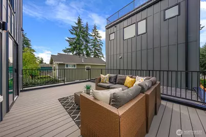 6028 41st Avenue NE, Seattle, WA 98115 - Photo 10