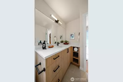 6028 41st Avenue NE, Seattle, WA 98115 - Photo 16