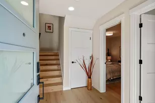 6028 41st Ave NE, Seattle, WA 98115 - Photo 4