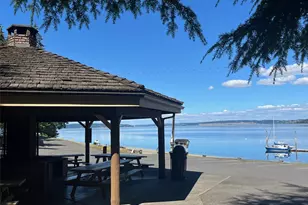 11215 Juniper Pl, Anderson Island, WA 98303 - Photo 32