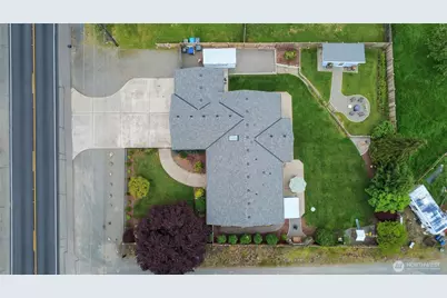 10909 Vickery Avenue E, Tacoma, WA 98446 - Photo 34