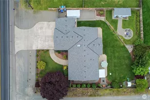 10909 Vickery Ave E, Tacoma, WA 98446 - Photo 34