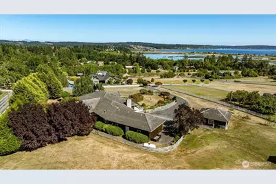 1967 Hillvista Place, Freeland, WA 98249 - Photo 28