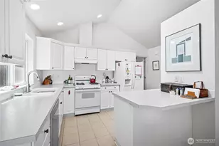 814 Nevada St, Bellingham, WA 98229 - Photo 10