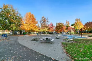 6726 35th Pl S, Seattle, WA 98118 - Photo 26