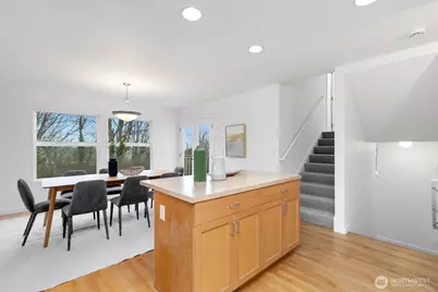 6726 35th Place S, Seattle, WA 98118 - Photo 8