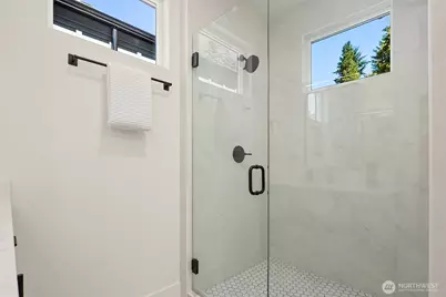 13718 84th Avenue NE, Kirkland, WA 98034 - Photo 20