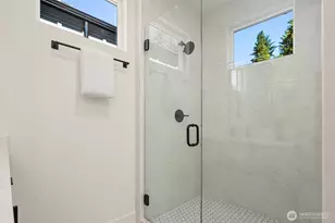 13718 84th Ave NE, Kirkland, WA 98034 - Photo 20