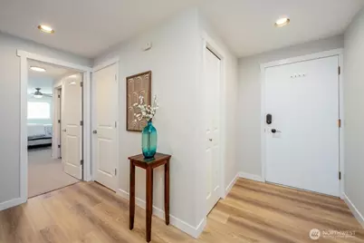 7505 212th Street SW #C102, Edmonds, WA 98026 - Photo 2