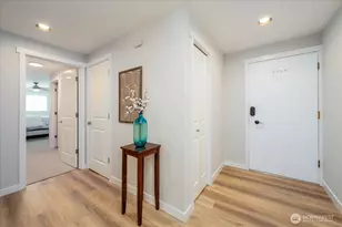 7505 212th St SW, Edmonds, WA 98026 - Photo 2