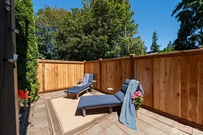 7505 212th Street SW #C102, Edmonds, WA 98026 - Photo 24
