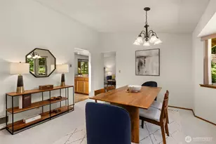 8960 NE Day Rd, Bainbridge Island, WA 98110 - Photo 10