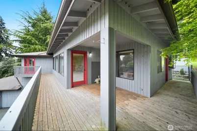 739 NE Woods Court, Bremerton, WA 98311 - Photo 6