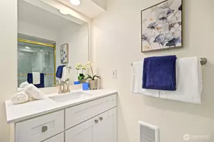 3110 W Lake Sammamish Pkwy SE, Bellevue, WA 98008 - Photo 24