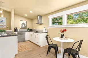 8300 NE Hidden Cove Rd, Bainbridge Island, WA 98110 - Photo 32