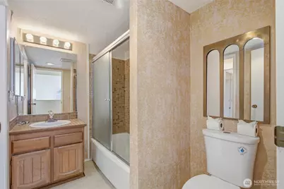 104 168th Avenue NE, Bellevue, WA 98008 - Photo 34