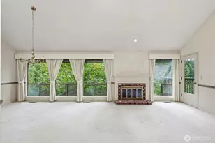 104 168th Ave NE, Bellevue, WA 98008 - Photo 6