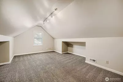 218 Summit Avenue, Fircrest, WA 98466 - Photo 8