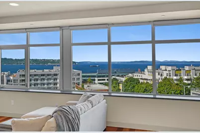 2319 1st Avenue #306, Seattle, WA 98121 - Photo 2
