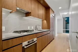 121 Stewart St, Seattle, WA 98101 - Photo 4