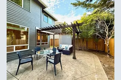 1004 274th Place SE, Sammamish, WA 98075 - Photo 4