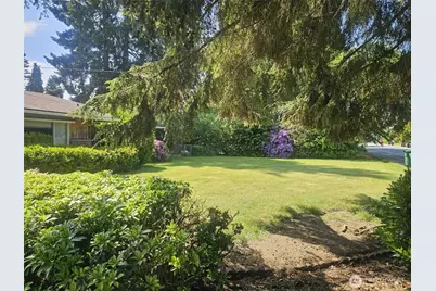 6933 51st Avenue NE, Marysville, WA 98270 - Photo 2