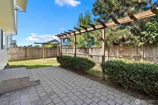 7919 195th St E, Spanaway, WA 98387 - Photo 32