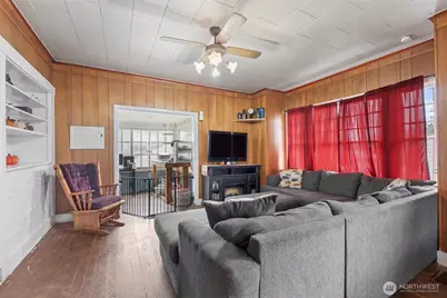 853 Fowler Street, Raymond, WA 98577 - Photo 12
