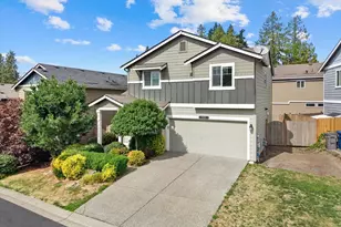 7423 19th Pl SE, Lake Stevens, WA 98258 - Photo 2