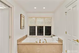 1365 92nd Ave NE, Clyde Hill, WA 98004 - Photo 24