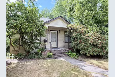 7011 14 Th Avenue NE, Seattle, WA 98115 - Photo 2