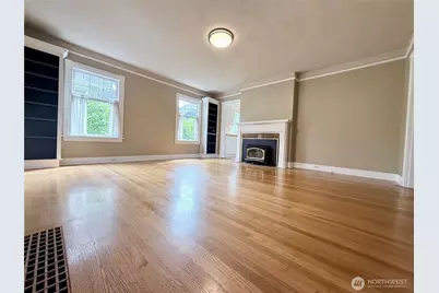 7011 14 Th Avenue NE, Seattle, WA 98115 - Photo 8