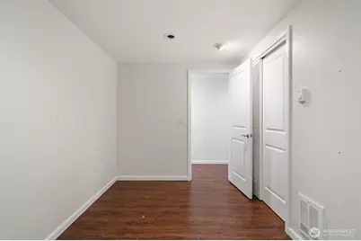 8102 E Seaview Drive, Port Orchard, WA 98366 - Photo 26
