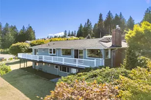 8102 E Seaview Dr, Port Orchard, WA 98366 - Photo 38